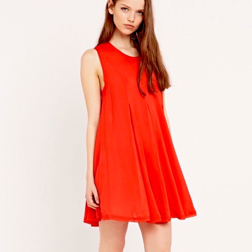 Urban Outfitters Ecoté Swing Red Dress